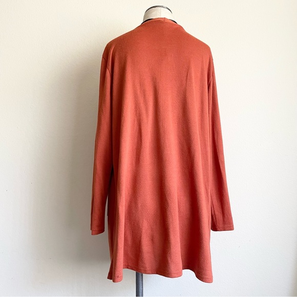 Women’s Long Cardigan - Picture 3 of 4